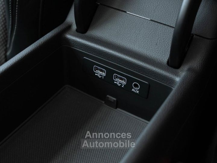 Audi A4 Avant 30 V6 TDI 218 S-tronic S line - 32