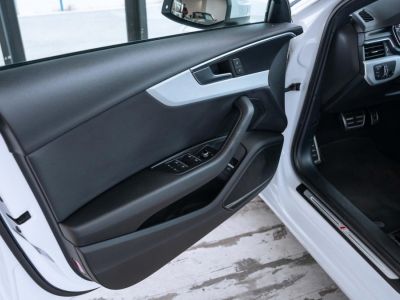 Audi A4 Avant 30 V6 TDI 218 S-tronic S line   - 36
