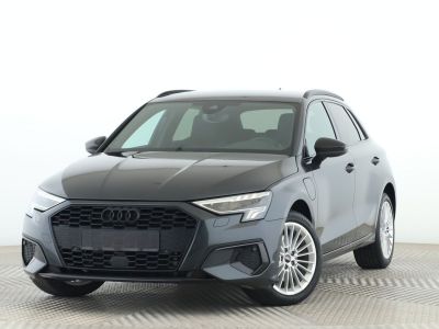 Audi A3 Sportback 40 TFSIe 204 S tronic 6 Design - 5P + S line INT   - 1