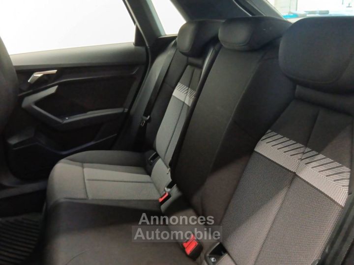 Audi A3 Sportback 30 TFSI Mild Hybrid 110 S tronic 7 Design - 9