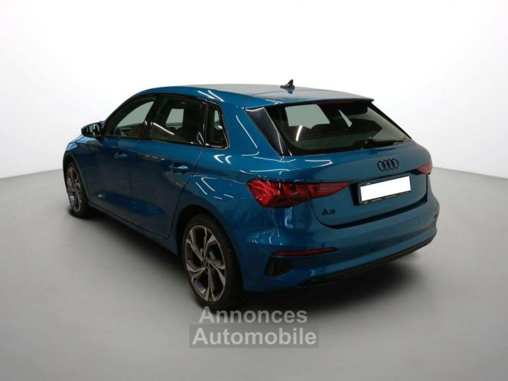Audi A3 Sportback 30 TFSI Mild Hybrid 110 S tronic 7 Design - 10