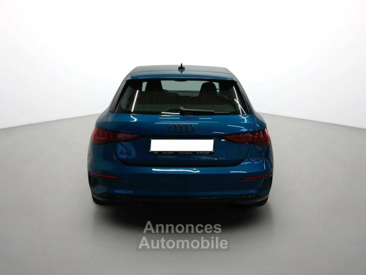 Audi A3 Sportback 30 TFSI Mild Hybrid 110 S tronic 7 Design - 12