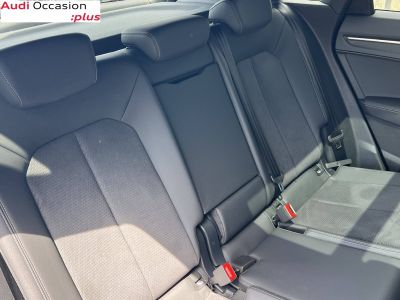 Audi Q3 35 TFSI 150 ch S tronic 7 S line   - 8
