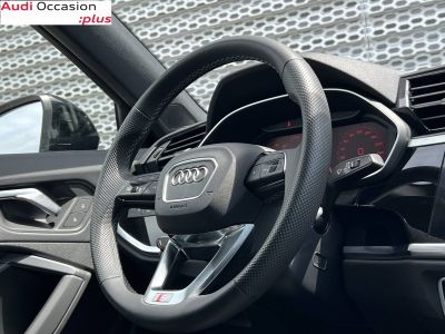Audi Q3 35 TFSI 150 ch S tronic 7 S line   - 12