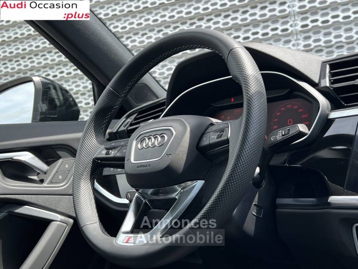 Audi Q3 35 TFSI 150 ch S tronic 7 S line - 12