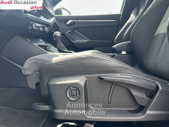 Audi Q3 35 TFSI 150 ch S tronic 7 S line - 33