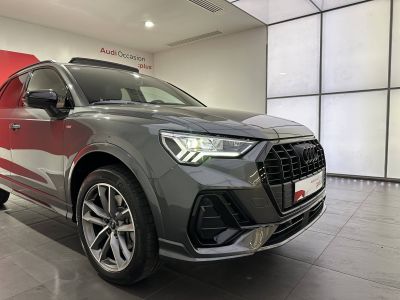 Audi Q3 45 TFSIe 245 ch S tronic 6 S line   - 7