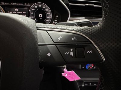 Audi Q3 45 TFSIe 245 ch S tronic 6 S line   - 17