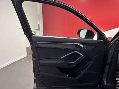 Audi Q3 45 TFSIe 245 ch S tronic 6 S line   - 21