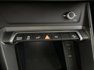Audi Q3 45 TFSIe 245 ch S tronic 6 S line   - 43