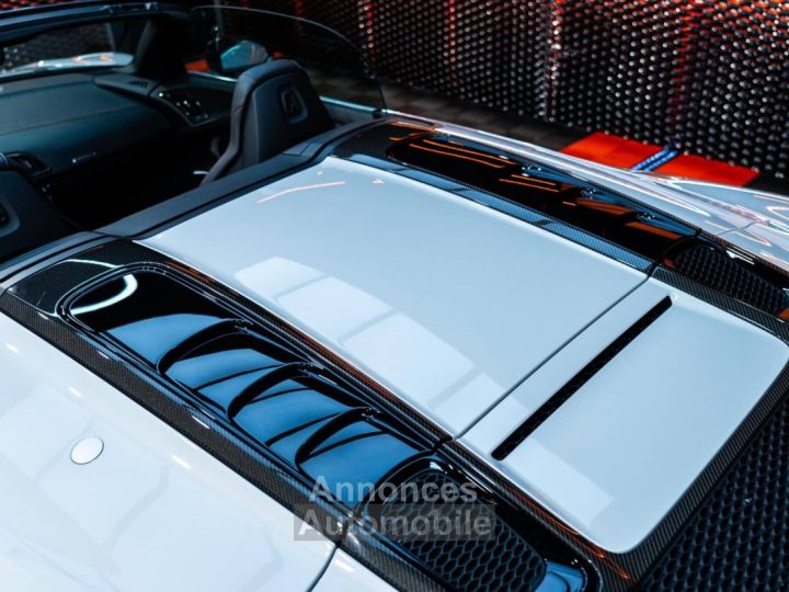 Audi R8 Spyder QUATTRO 52L V10 FSI 620 PERFORMANCE S-TRONIC7 - 27