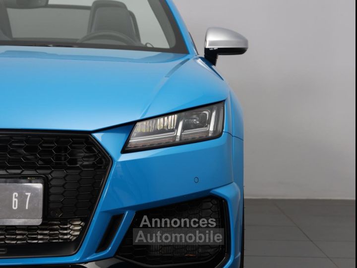 Audi TT RS QUATTRO ROADSTER 5 cylindres 25 L 20S TURBO - 17