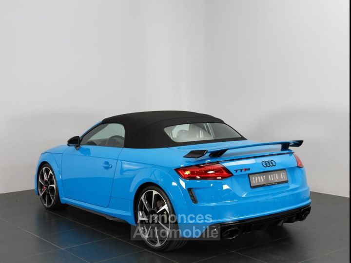 Audi TT RS QUATTRO ROADSTER 5 cylindres 25 L 20S TURBO - 33