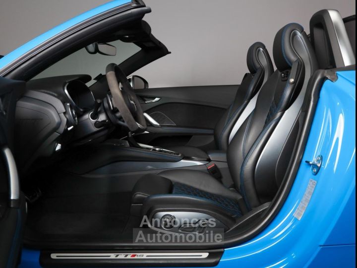Audi TT RS QUATTRO ROADSTER 5 cylindres 25 L 20S TURBO - 56