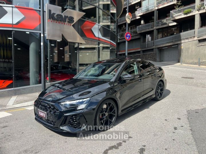 Audi RS3 Sedan - 1