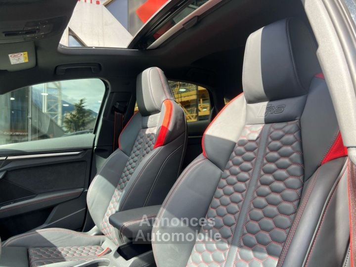 Audi RS3 Sedan - 21