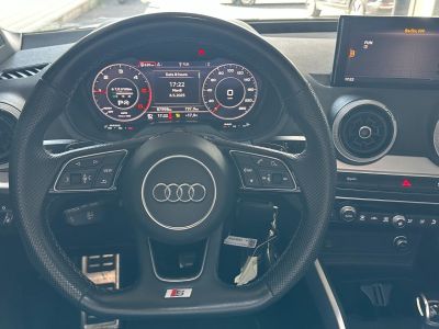 Audi Q2 S Line 30 TDi 116 ch S tronic 7 - Toit ouvrant - Volant méplat - Radar AV AR   - 11