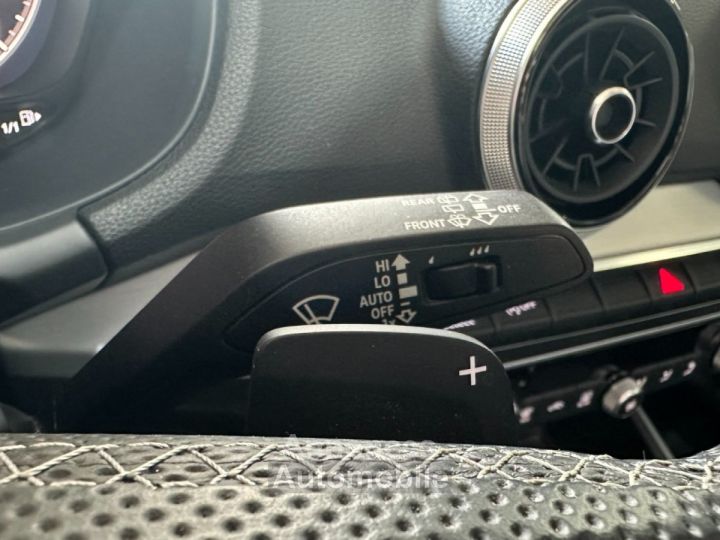 Audi Q2 S Line 30 TDi 116 ch S tronic 7 - Toit ouvrant - Volant méplat - Radar AV AR - 19