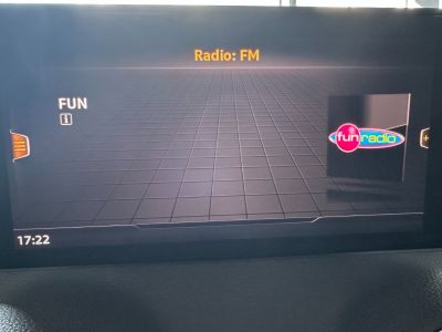 Audi Q2 S Line 30 TDi 116 ch S tronic 7 - Toit ouvrant - Volant méplat - Radar AV AR   - 21