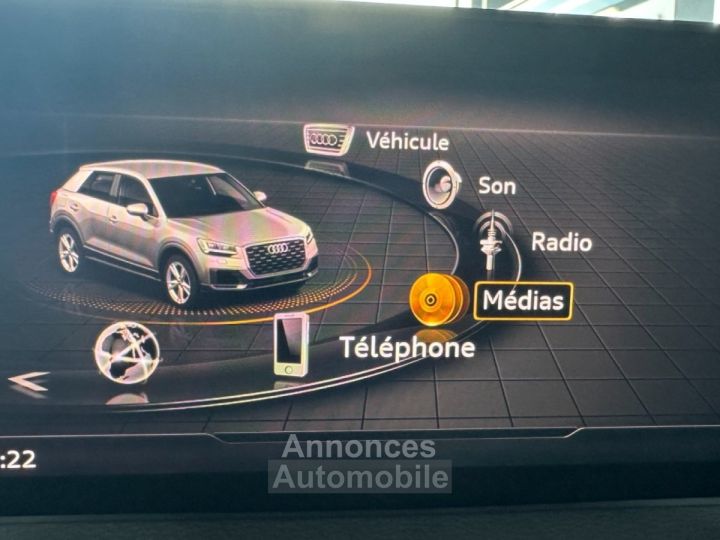 Audi Q2 S Line 30 TDi 116 ch S tronic 7 - Toit ouvrant - Volant méplat - Radar AV AR - 22