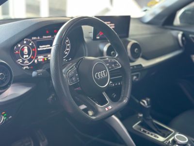 Audi Q2 S Line 30 TDi 116 ch S tronic 7 - Toit ouvrant - Volant méplat - Radar AV AR   - 38