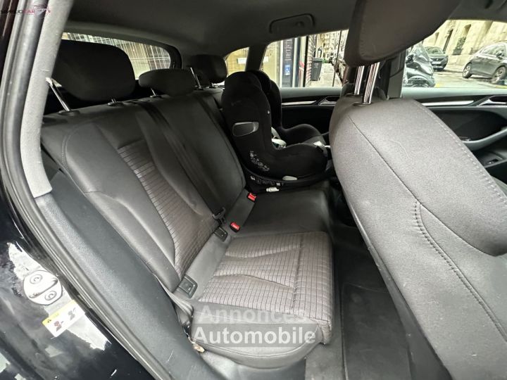 Audi A3 Sportback 14 TFSI e-tron 204 S tronic 6 Design - 28