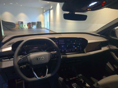 Audi e-tron Q6 306 ch 100 kWh performance S line   - 12