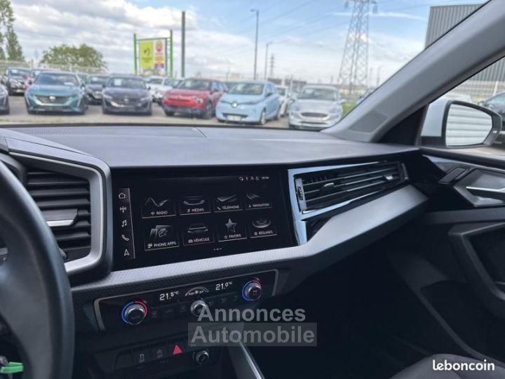 Audi A1 Sportback 30 TFSI 110ch S line - 32