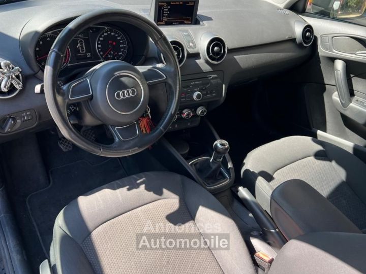 Audi A1 12 TFSI 90CH AMBIENTE - 10