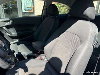Audi A1 12 TFSI 90CH AMBIENTE   - 11