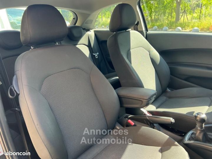 Audi A1 12 TFSI 90CH AMBIENTE - 12
