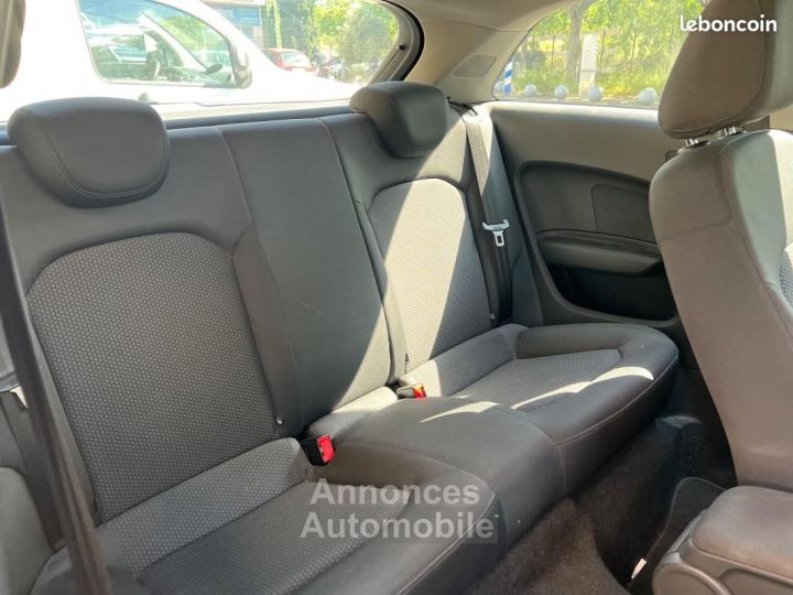 Audi A1 12 TFSI 90CH AMBIENTE - 14