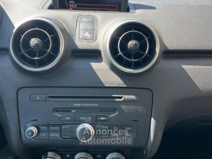 Audi A1 12 TFSI 90CH AMBIENTE - 17