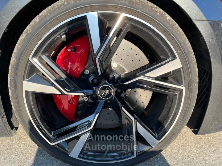 Audi RS6 AVANT - 22