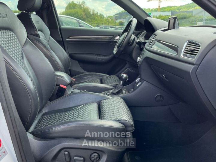 Audi RS Q3 RS Q3 25 TFSI 310 QUATTRO S-TRONIC 7 - 8