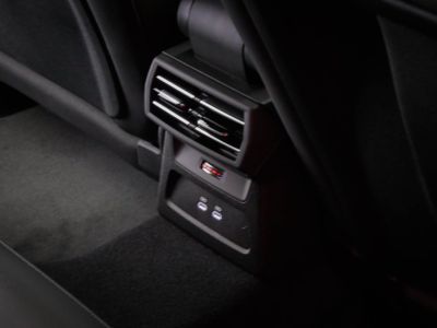 Audi A3 ALLSTREET Allstreet 40 TFSI e Hybride rechargeable 204 S tronic 6 Avus   - 15