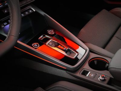 Audi A3 ALLSTREET Allstreet 40 TFSI e Hybride rechargeable 204 S tronic 6 Avus   - 20