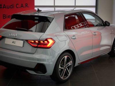 Audi A1 Sportback 30 TFSI 116 ch S tronic 7 Black Edition   - 13