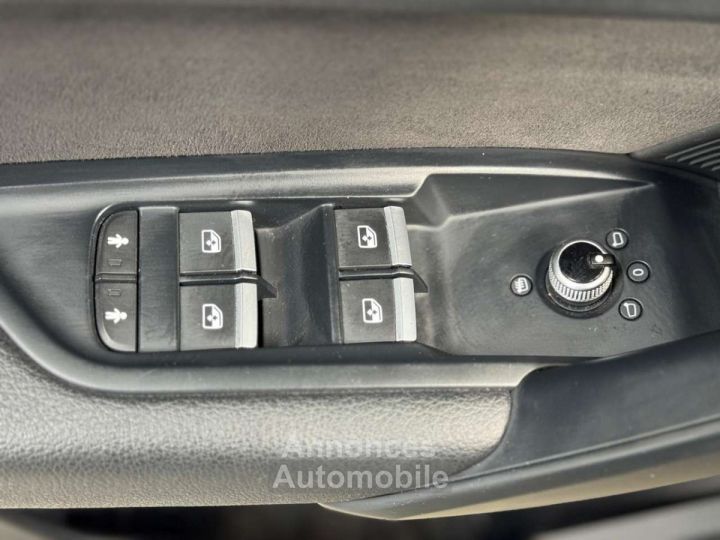 Audi Q5 55 tfsi s-line s-tronic 367 ch - 4