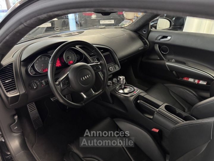Audi R8 42 V8 FSI 420CH R TRONIC 6 - 9