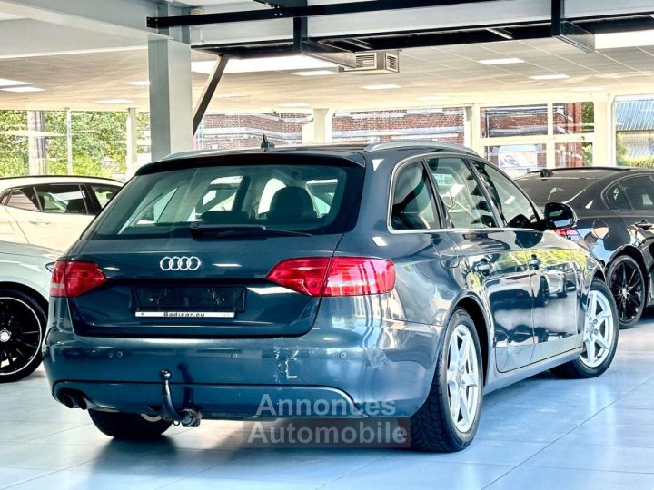 Audi A4 Avant 20 TDi 120cv DPF Ambition - 6