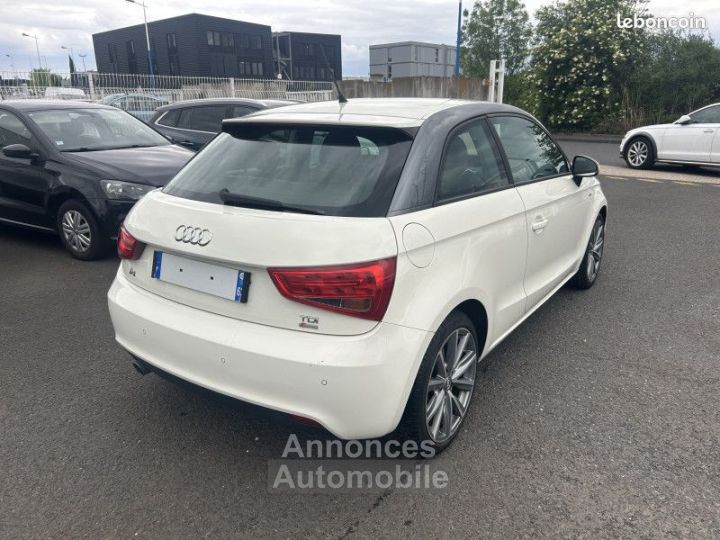 Audi A1 16 TDI 105CH FAP AMBITION LUXE - 4