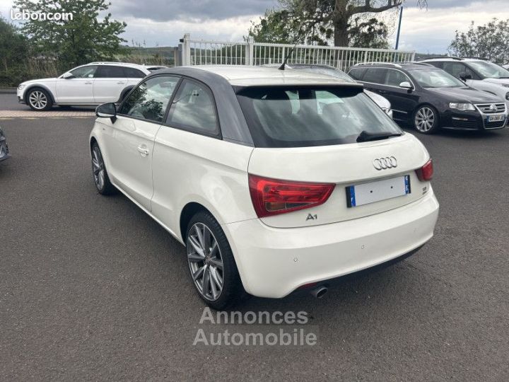 Audi A1 16 TDI 105CH FAP AMBITION LUXE - 6