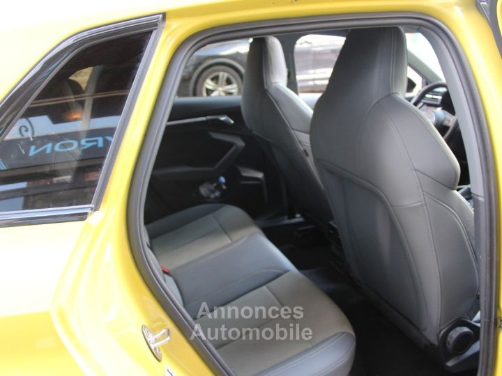 Audi A3 Sportback IV 35 TFSI 150 S-LINE S TRONIC 7 / TOIT OUVRANT / PACK S3 - 7