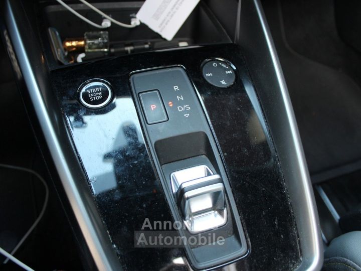Audi A3 Sportback IV 35 TFSI 150 S-LINE S TRONIC 7 / TOIT OUVRANT / PACK S3 - 33