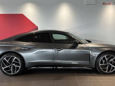 Audi e-tron GT RS 598 ch quattro   - 2