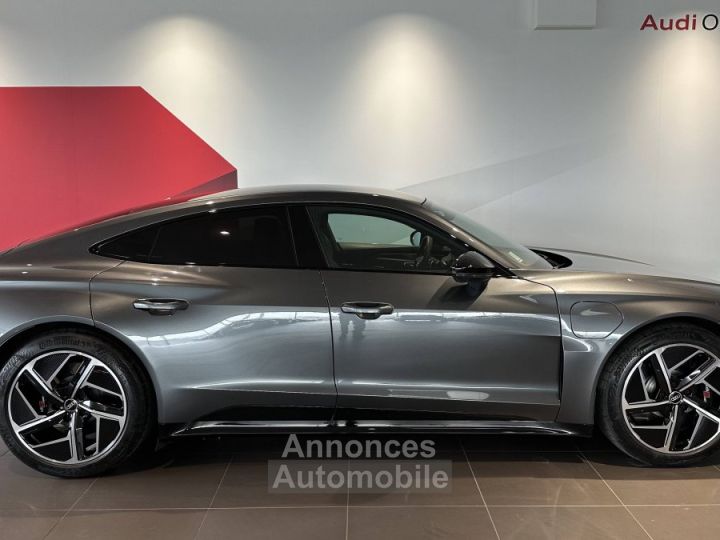 Audi e-tron GT RS 598 ch quattro - 2