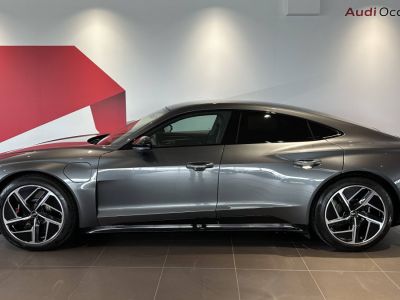 Audi e-tron GT RS 598 ch quattro   - 7
