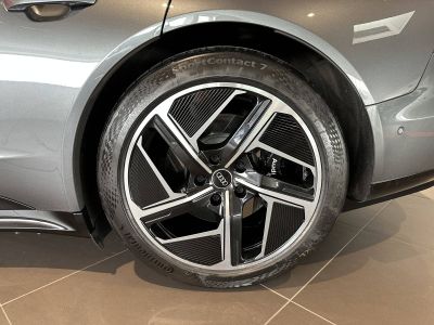 Audi e-tron GT RS 598 ch quattro   - 9