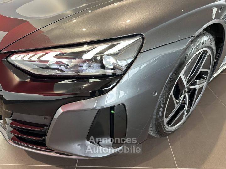 Audi e-tron GT RS 598 ch quattro - 10